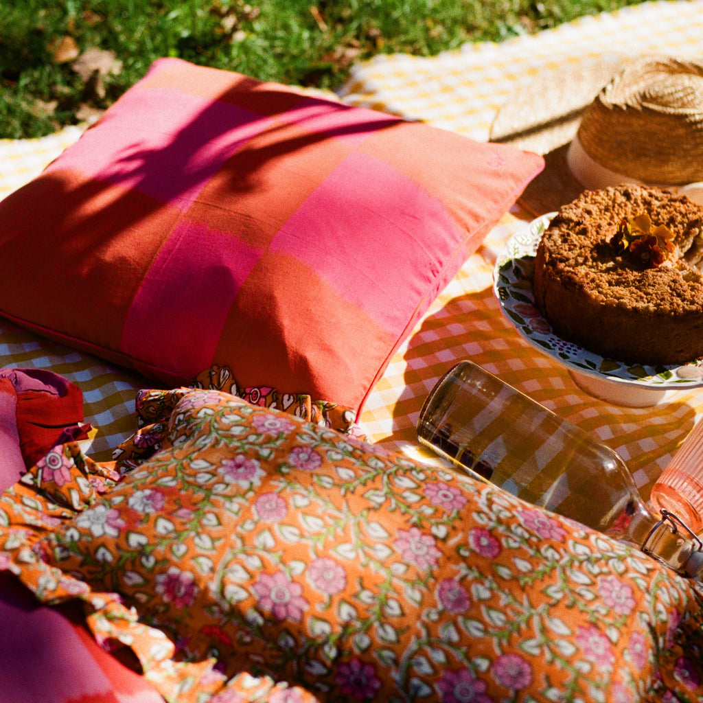 Ikat cushion cover pink / orange 50 x 50 cm
