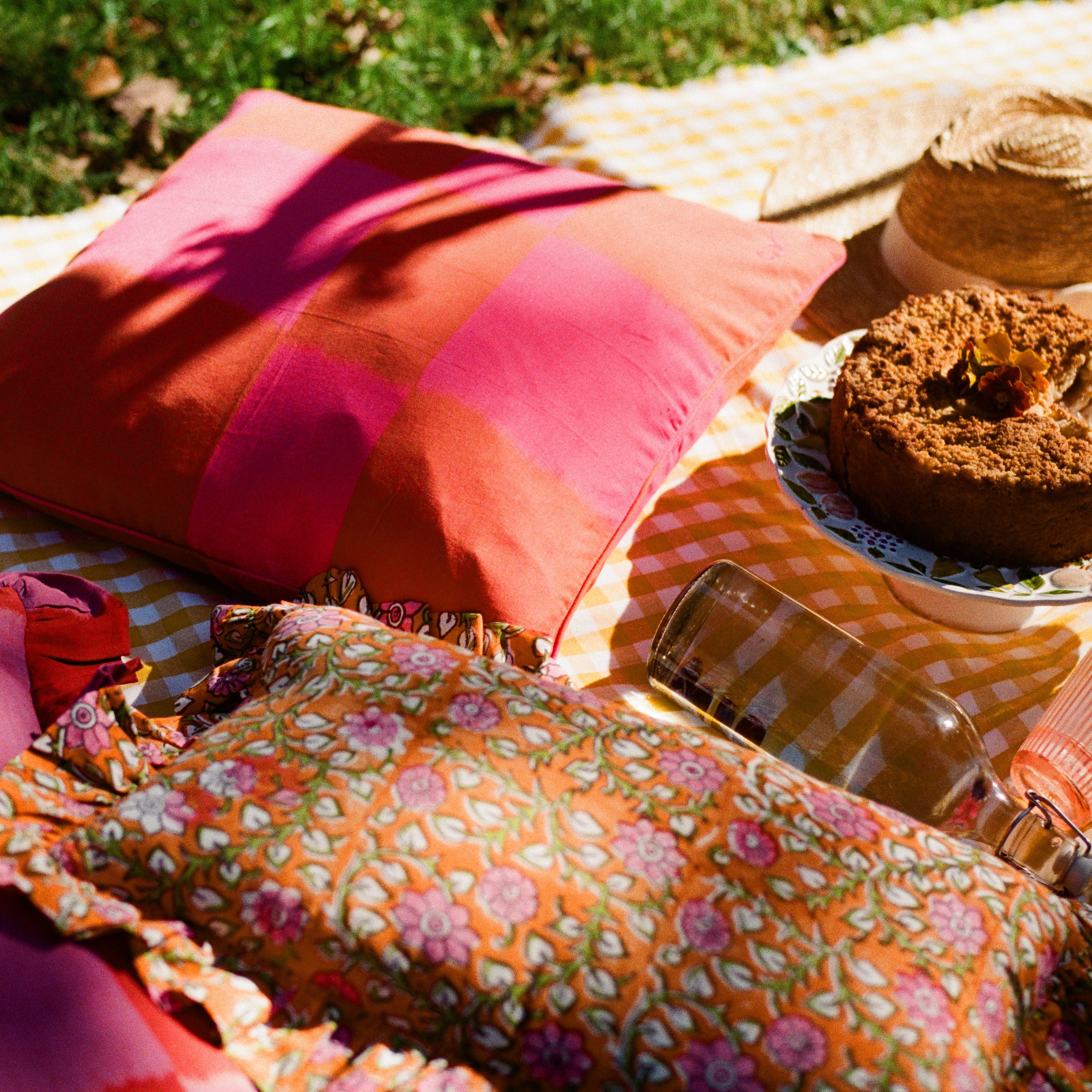 Ikat cushion cover pink / orange 50 x 50 cm