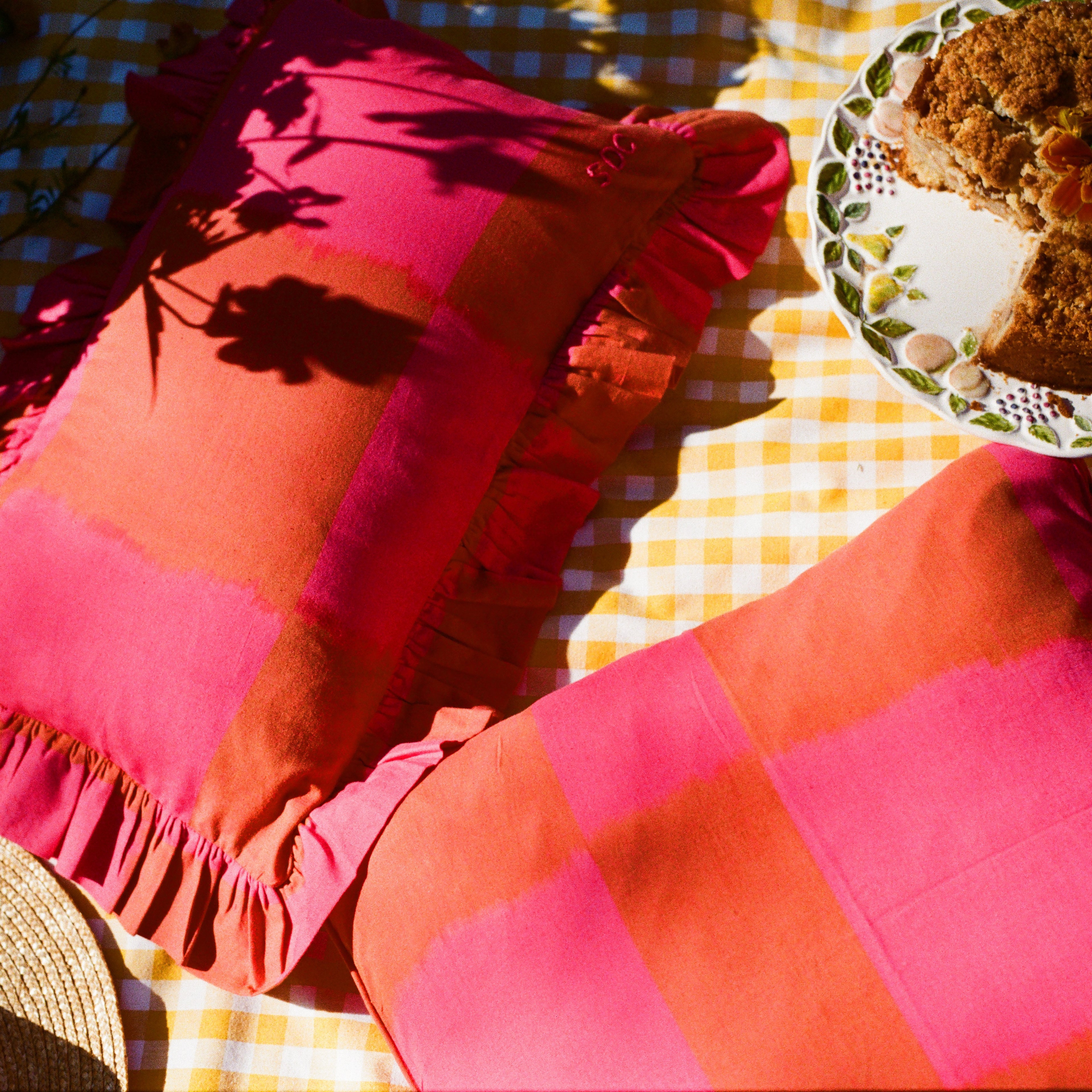 Ikat cushion cover pink / orange 50 x 50 cm