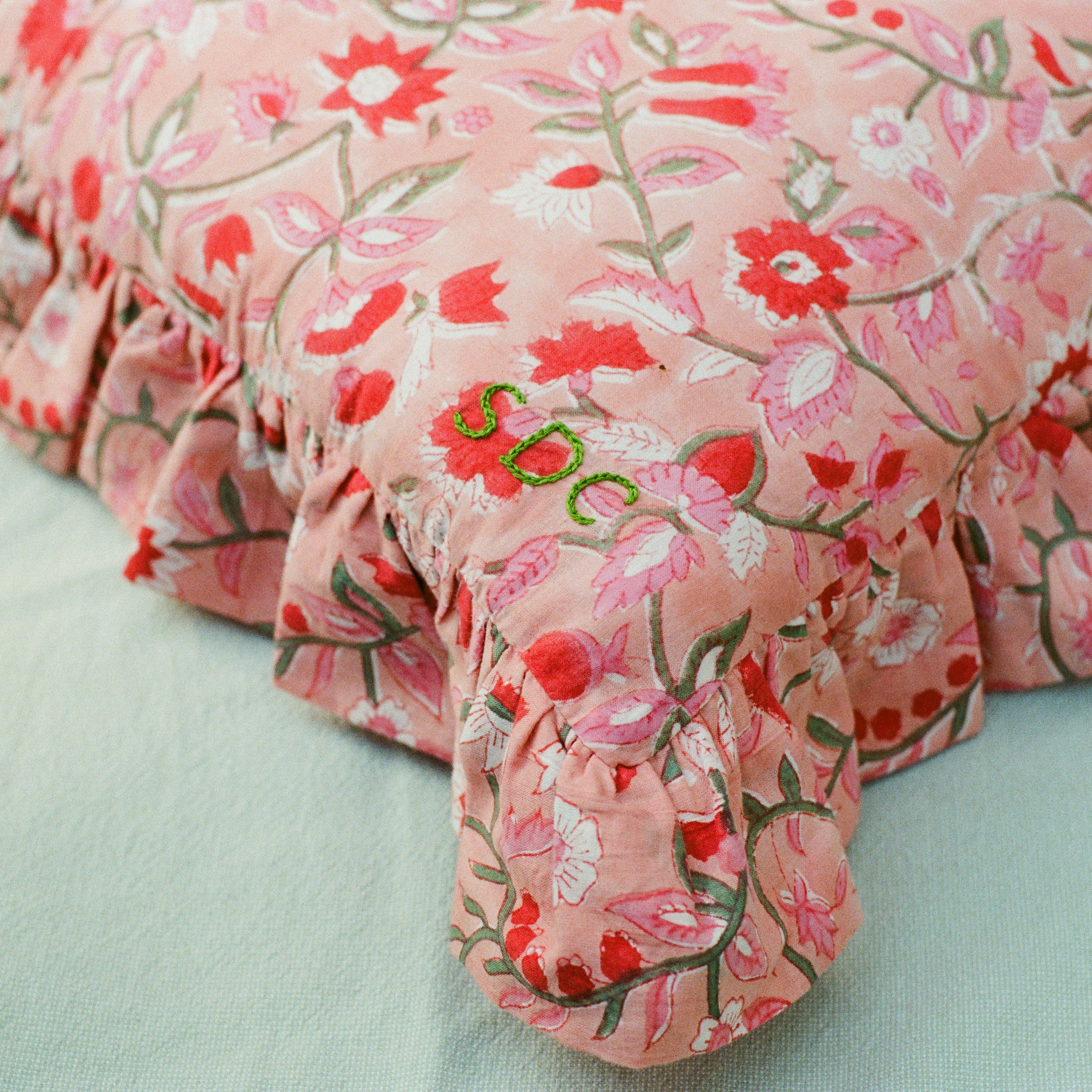 Block print cushion cover pink 30 x 50 cm